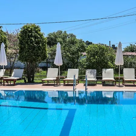 Sunset & Гостевой дом Кукунарис