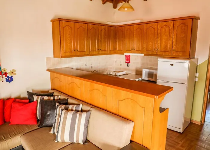 Guest house Sunset & Koukounaries