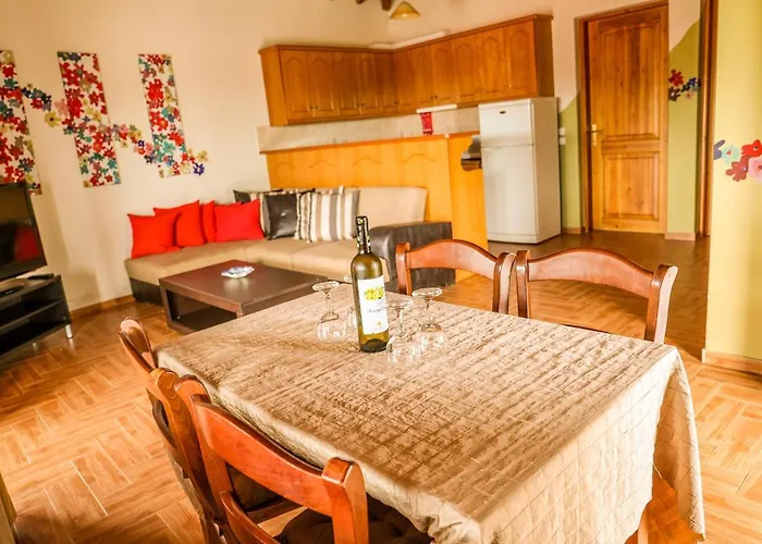 Sunset & Guest house