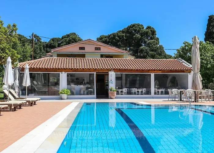 Sunset & Guest house Koukounaries