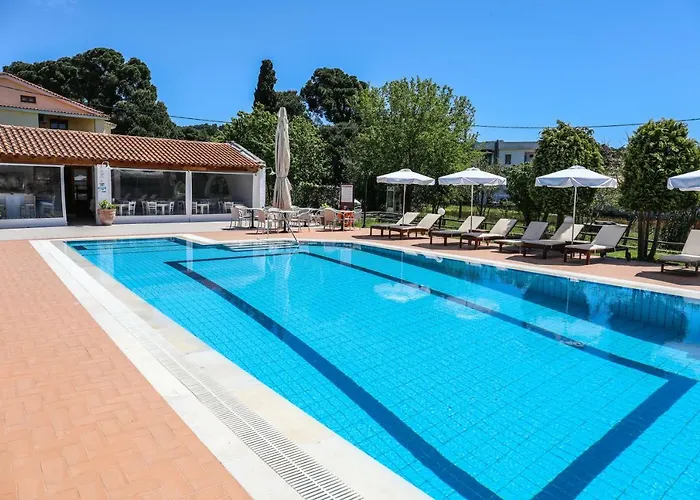 Sunset & Guest house Koukounaries