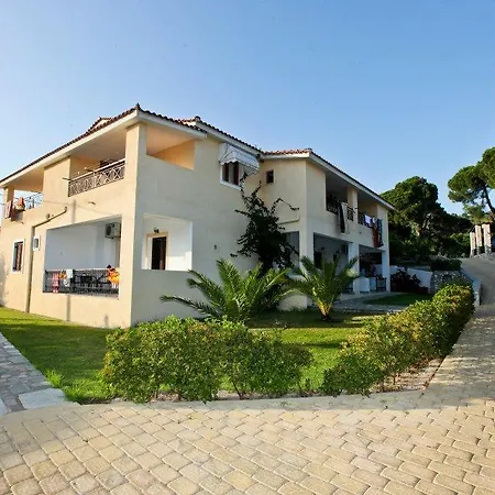 Sunset & Guest house *